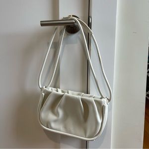 URBAN ORIGINALS SHOULDER BAG